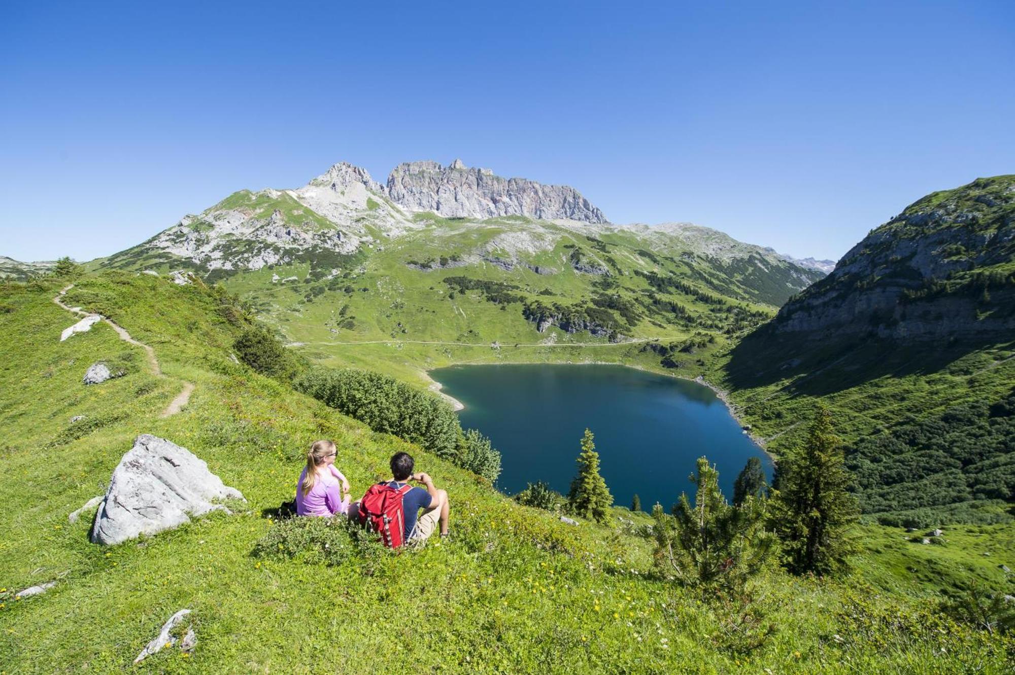 Haus Adrian Apartment Wald am Arlberg Luaran gambar