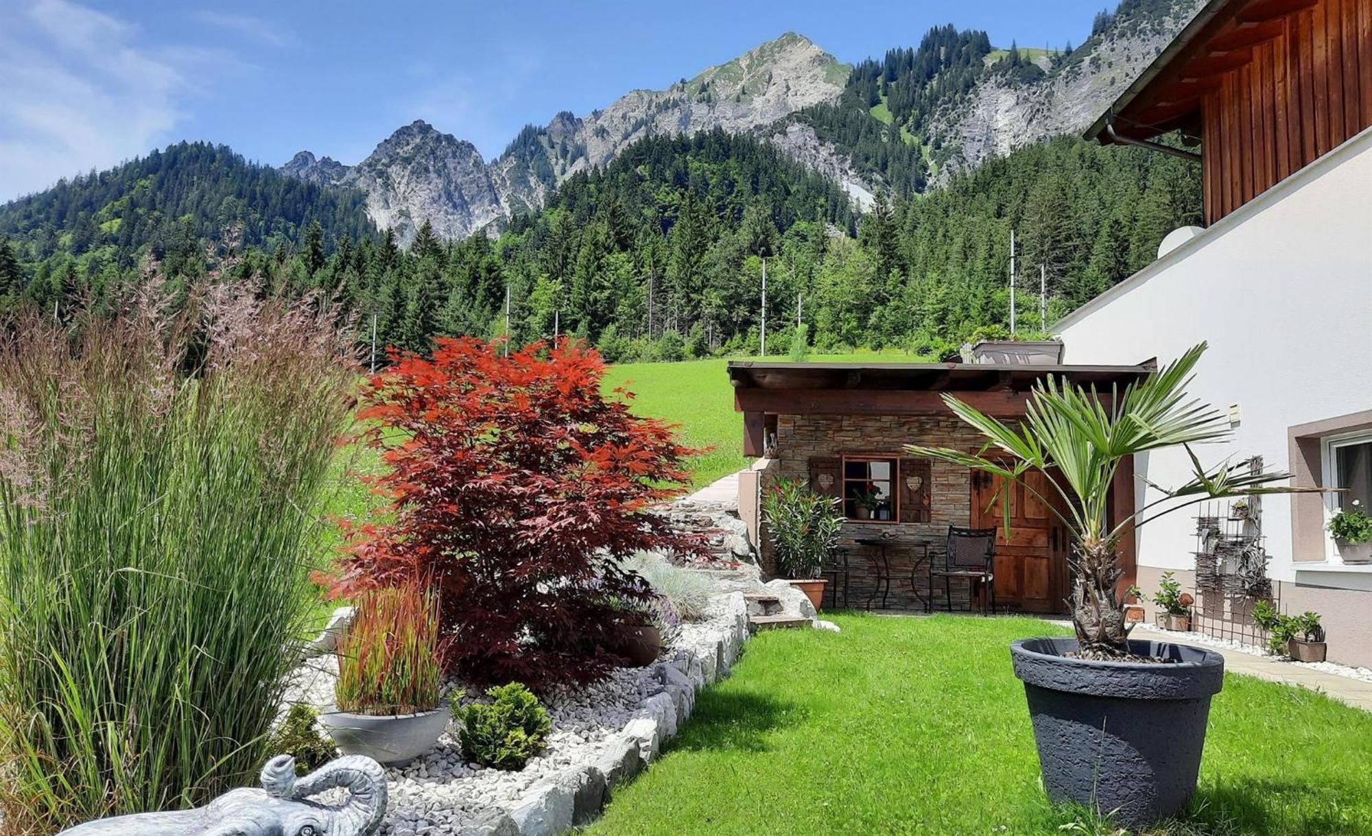 Haus Adrian Apartment Wald am Arlberg Luaran gambar
