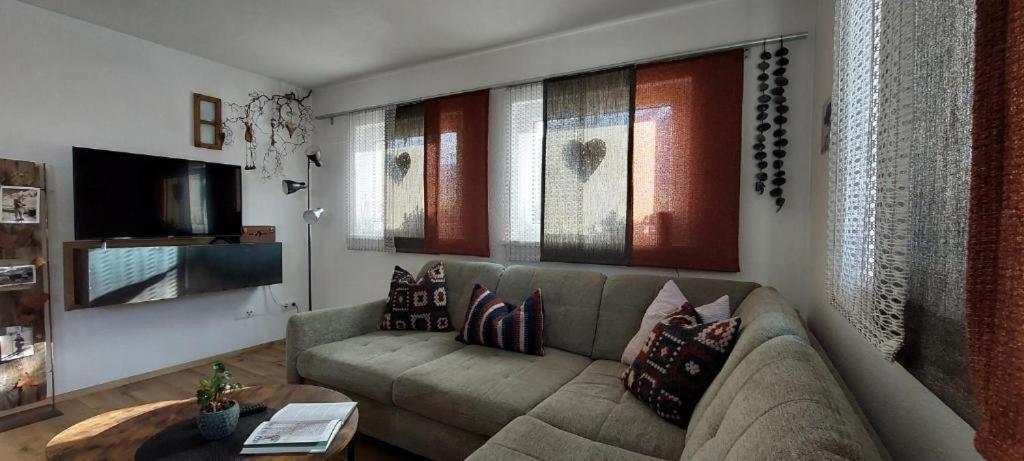Haus Adrian Apartment Wald am Arlberg Luaran gambar